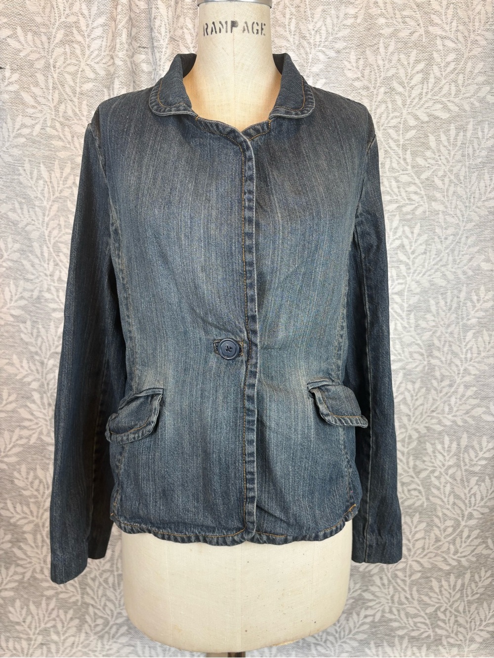 Mossimo Supply Co. Y2K Faded Blue Denim Blazer